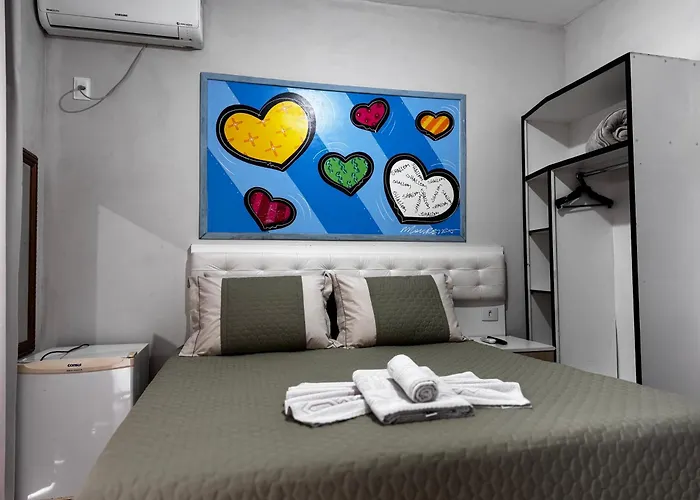 Shallom Hotel